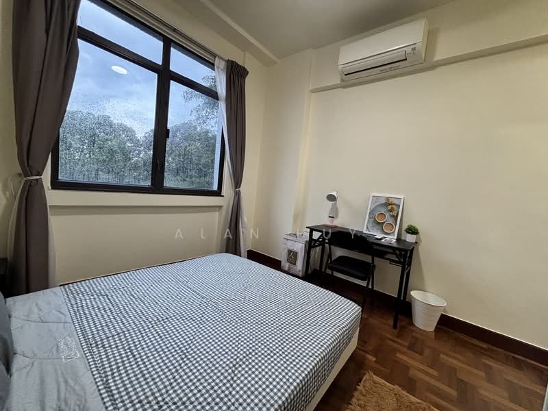 Parc Oasis, 35 Jurong East Avenue 1, Room Rental, 200 sqft, Condominium For Rent, by Alan Huy, 500112864 - Bedroom - PropertyGuru.com.sg