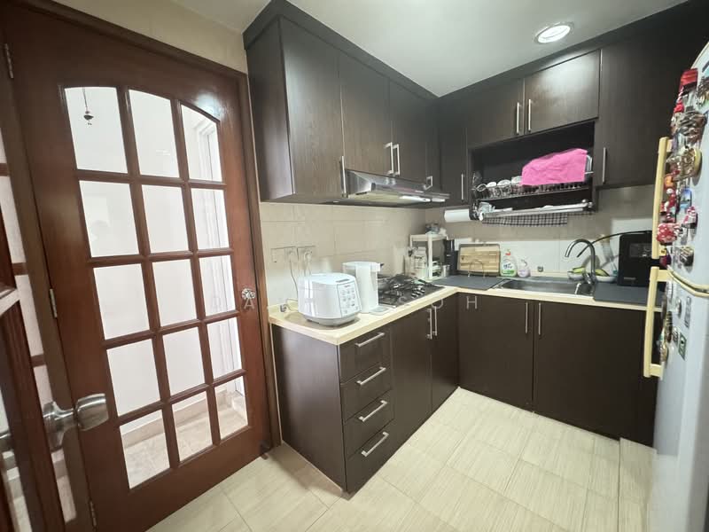 Regent Grove, 54 Choa Chu Kang North 7, 2 Bedrooms, 926 sqft, Condominium For Rent, by David Soh, 500112869 - Kitchen - PropertyGuru.com.sg