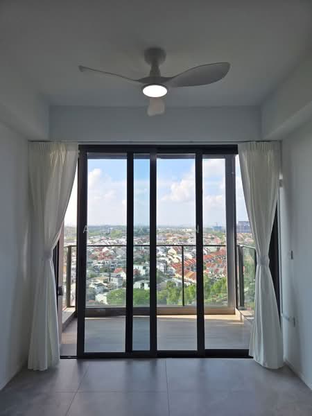 AMO Residence, 21 Ang Mo Kio Rise, 2 Bedrooms, 677 sqft, Condominium For Rent, by Alex Ang, 500112878 - Balcony - PropertyGuru.com.sg