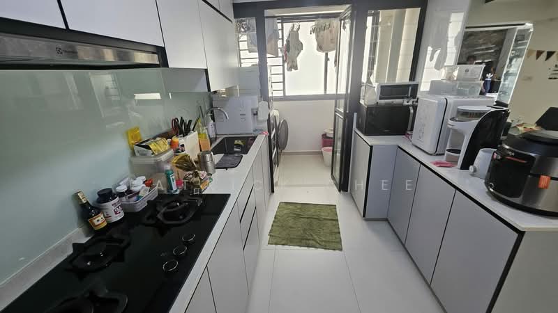 605A Tampines Street 61, 605A Tampines Street 61, 3 Bedrooms, 990 sqft, HDB Flat For Sale, by Patrick Chee, 500112888 - Kitchen - PropertyGuru.com.sg