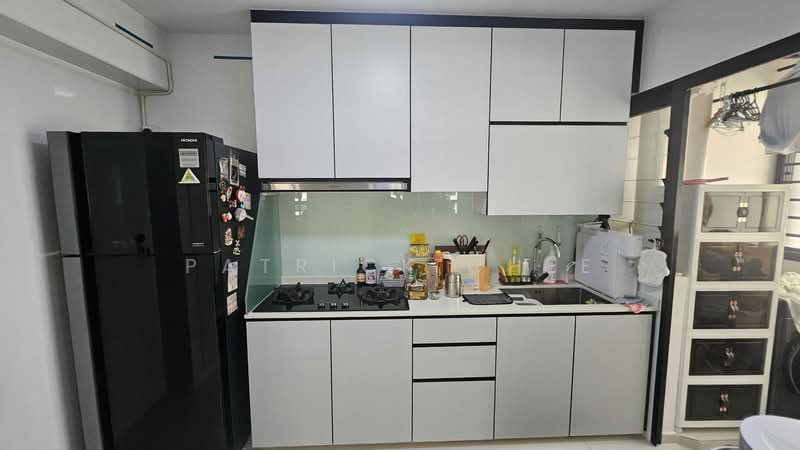 605A Tampines Street 61, 605A Tampines Street 61, 3 Bedrooms, 990 sqft, HDB Flat For Sale, by Patrick Chee, 500112888 - Kitchen - PropertyGuru.com.sg