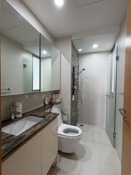 The Scala @ Lorong Chuan, 138 Serangoon Avenue 3, 3 Bedrooms, 1,098 sqft, Condominium For Rent, by Norman Koh, 500112892 - Bathroom - PropertyGuru.com.sg