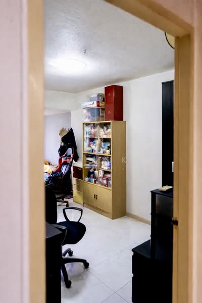 204 Marsiling Drive, 204 Marsiling Drive, 2 Bedrooms, 883 sqft, HDB Flat For Sale, by Ed Mika @ Jadehomes, 500112896 - Interior - PropertyGuru.com.sg