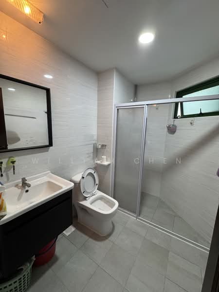 St Michael's Place, 1 Jalan Taman, 3 Bedrooms, 1,485 sqft, Condominium For Sale, by William Chen, 500112899 - Bathroom - PropertyGuru.com.sg
