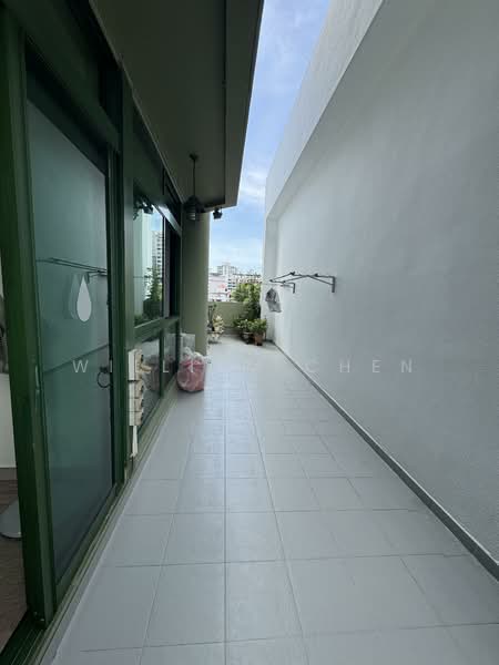 St Michael's Place, 1 Jalan Taman, 3 Bedrooms, 1,485 sqft, Condominium For Sale, by William Chen, 500112899 - Balcony - PropertyGuru.com.sg