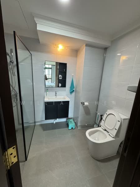St Michael's Place, 1 Jalan Taman, 3 Bedrooms, 1,485 sqft, Condominium For Sale, by William Chen, 500112899 - Bathroom - PropertyGuru.com.sg