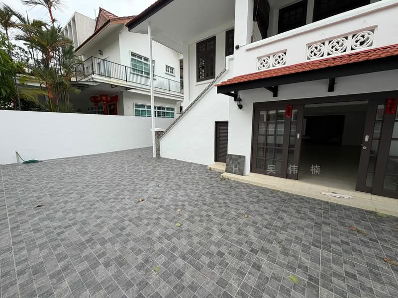 🔥FOR LEASE 🔥CHARMING Peranakan House 🔥HUGE PARKING!!, , 5 Bedrooms, 3,500 sqft, Semi-Detached House For Rent, by Martin Goh 吴伟楠, 500112901 - Exterior - PropertyGuru.com.sg