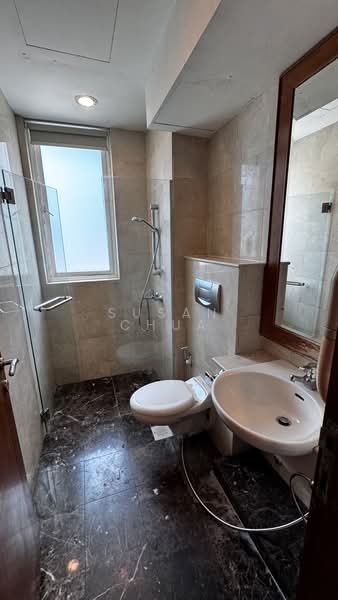 The Hermitage, 2 Sarkies Road, 2 Bedrooms, 900 sqft, Apartment For Rent, by Susan Chua, 500112905 - Bathroom - PropertyGuru.com.sg