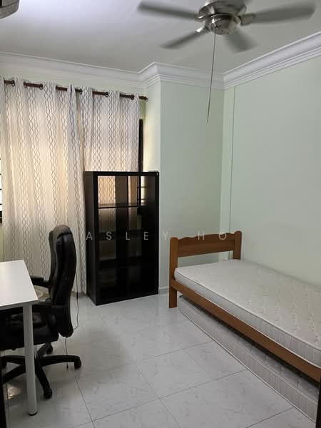 322 Sembawang Close, 322 Sembawang Close, 3 Bedrooms, 1,087 sqft, HDB Flat For Sale, by Asley Ho, 500112933 - Bedroom - PropertyGuru.com.sg