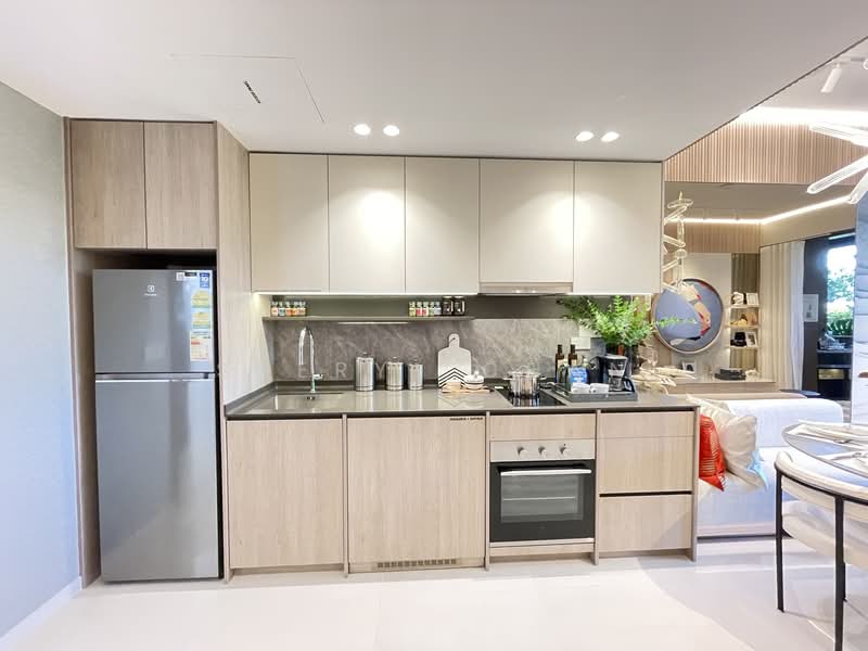 Kassia, 31 Flora Drive, 2 Bedrooms, 753 sqft, Condominium For Sale, by Sheryl Chan, 500112942 - Kitchen - PropertyGuru.com.sg