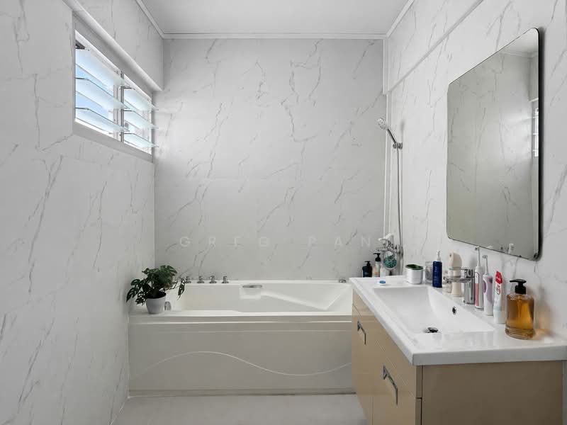 47 Lengkok Bahru, 47 Lengkok Bahru, 3 Bedrooms, 1,442 sqft, HDB Flat For Sale, by Greg Pan, 500112943 - Bathroom - PropertyGuru.com.sg