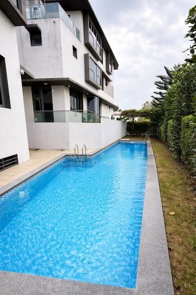 Chuan Garden, Chuan Garden, Hougang / Punggol / Sengkang, 6 Bedrooms, 4,800 sqft, Detached House For Sale, by Gary Chong, 500112953 - Swimming Pool - PropertyGuru.com.sg