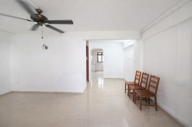 45 Telok Blangah Drive, 45 Telok Blangah Drive, 1 Bedroom, 484 sqft, HDB Flat For Sale, by George Wong, 500112955 - Living Room - PropertyGuru.com.sg