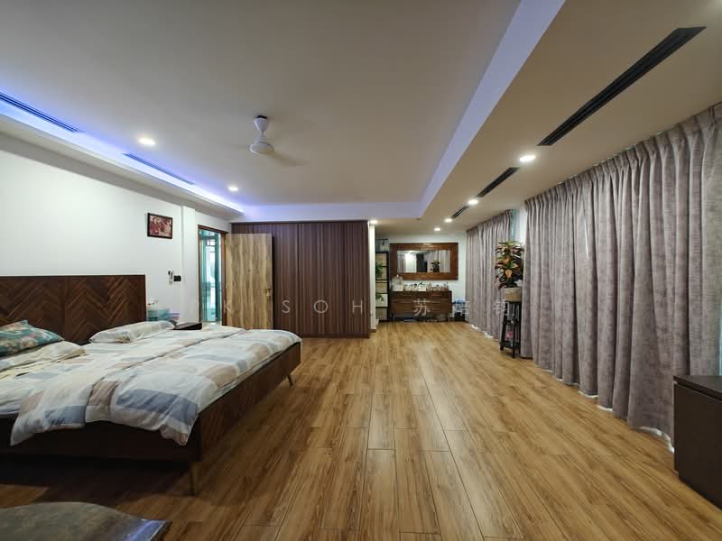 Seletar Hills Estate Bungalow - Rebuilt in 2022, , 8 Bedrooms, 10,000 sqft, Bungalow House For Sale, by PK Soh 苏培钧, 500112958 - Bedroom - PropertyGuru.com.sg