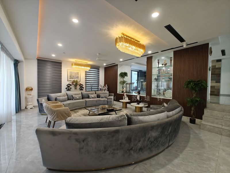 Seletar Hills Estate Bungalow - Rebuilt in 2022, , 8 Bedrooms, 10,000 sqft, Bungalow House For Sale, by PK Soh 苏培钧, 500112958 - Living Room - PropertyGuru.com.sg