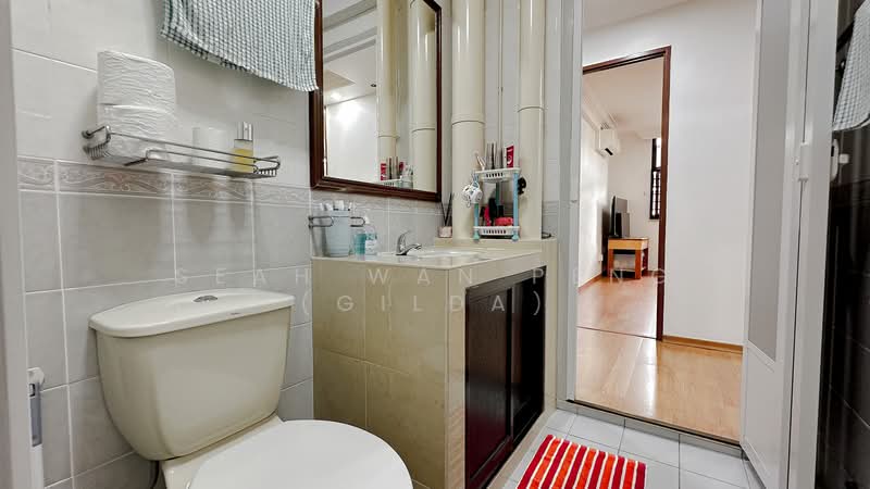 341B Sembawang Close, 341B Sembawang Close, 3 Bedrooms, 1,195 sqft, HDB Flat For Sale, by Seah Wan Peng (Gilda), 500112962 - Bath - PropertyGuru.com.sg