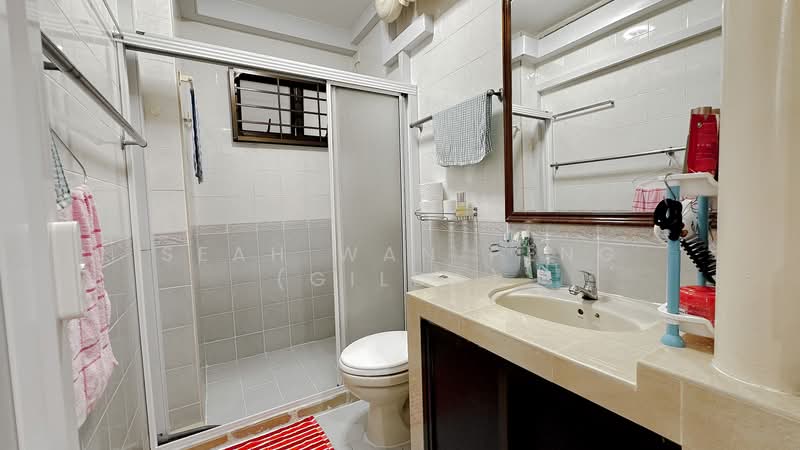 341B Sembawang Close, 341B Sembawang Close, 3 Bedrooms, 1,195 sqft, HDB Flat For Sale, by Seah Wan Peng (Gilda), 500112962 - Bath - PropertyGuru.com.sg