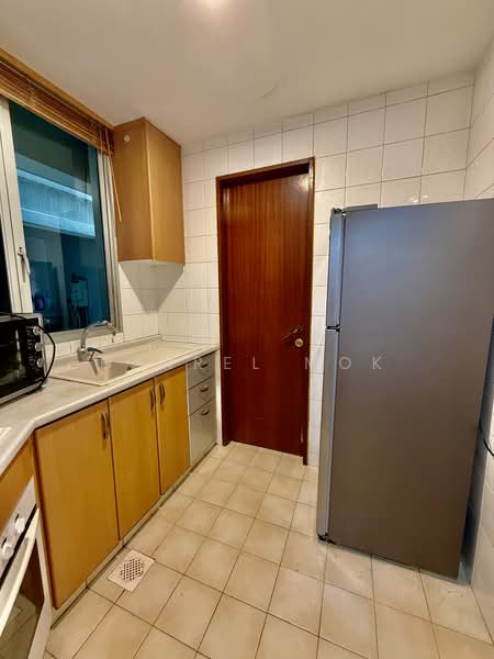 Sunshine Plaza, 10 Prinsep Link, 2 Bedrooms, 764 sqft, Condominium For Sale, by Darrel Mok, 500112970 - Kitchen - PropertyGuru.com.sg