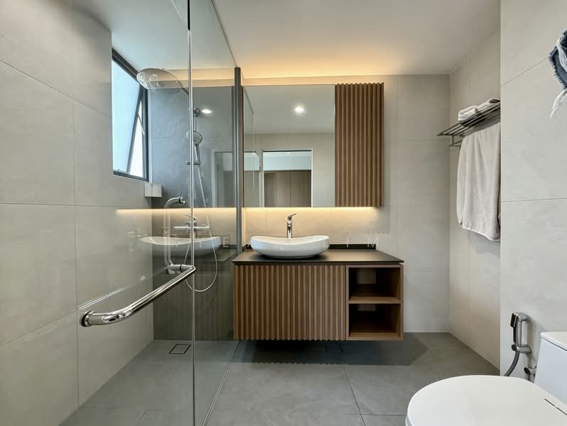 Pinevale, 12 Tampines Street 73, 3 Bedrooms, 1,281 sqft, Condominium For Sale, by Kyean Lim, 500112985 - PropertyGuru.com.sg