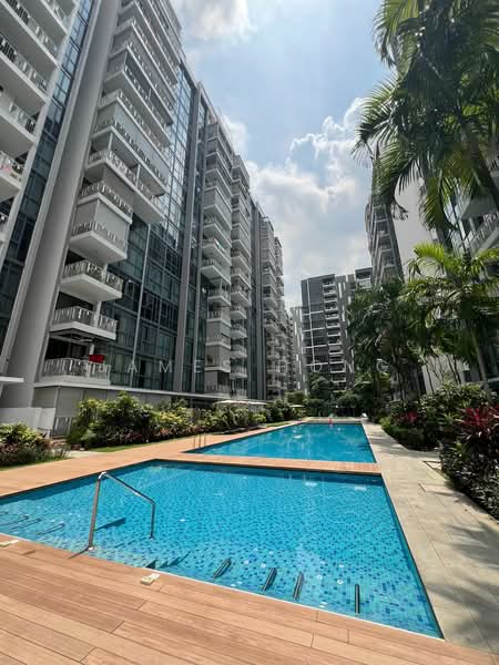 The Luxurie, 19 Compassvale Road, 3 Bedrooms, 1,055 sqft, Condominium For Sale, by James Hong, 500112988 - Exterior - PropertyGuru.com.sg