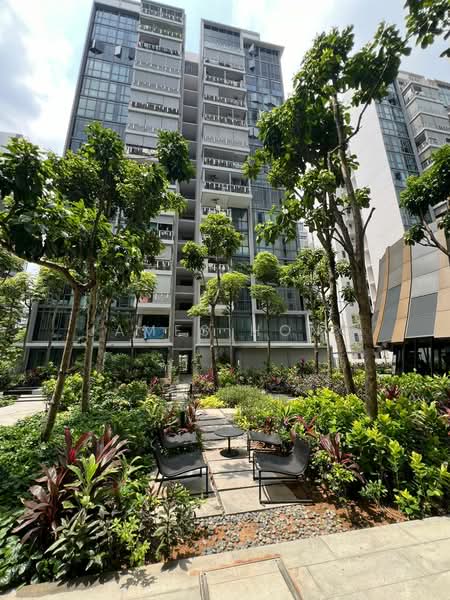 The Luxurie, 19 Compassvale Road, 3 Bedrooms, 1,055 sqft, Condominium For Sale, by James Hong, 500112988 - Exterior - PropertyGuru.com.sg