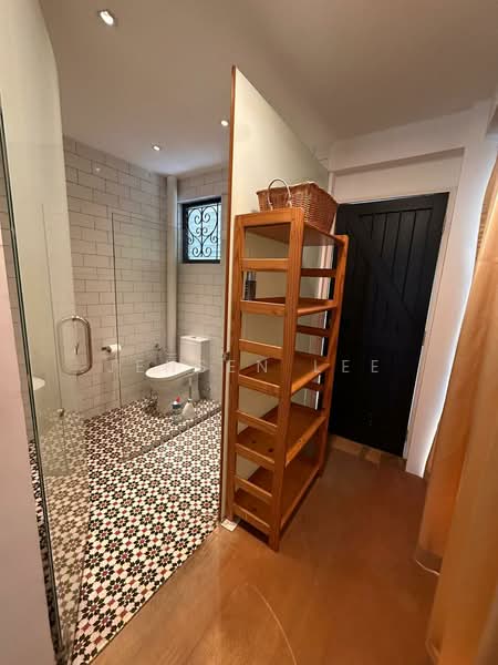 15A Jalan Riang, 15A Jalan Riang, 2 Bedrooms, 1,658 sqft, Shophouse For Rent, by Jensen Lee, 500112994 - Bathroom - PropertyGuru.com.sg