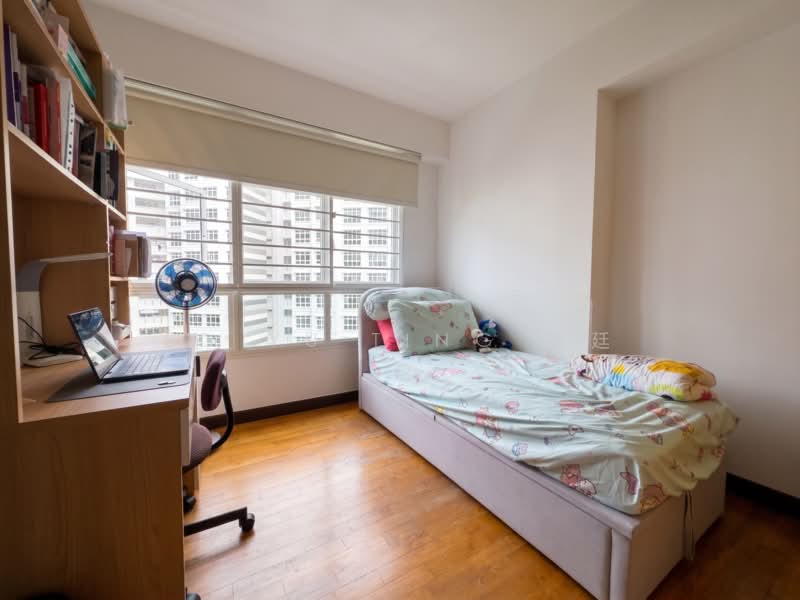 287A Compassvale Crescent, 287A Compassvale Crescent, 3 Bedrooms, 1,033 sqft, HDB Flat For Sale, by Ed Yu Ting 昱廷, 500112996 - Bedroom - PropertyGuru.com.sg