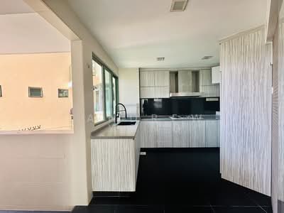 For Sale - Yew Mei Green