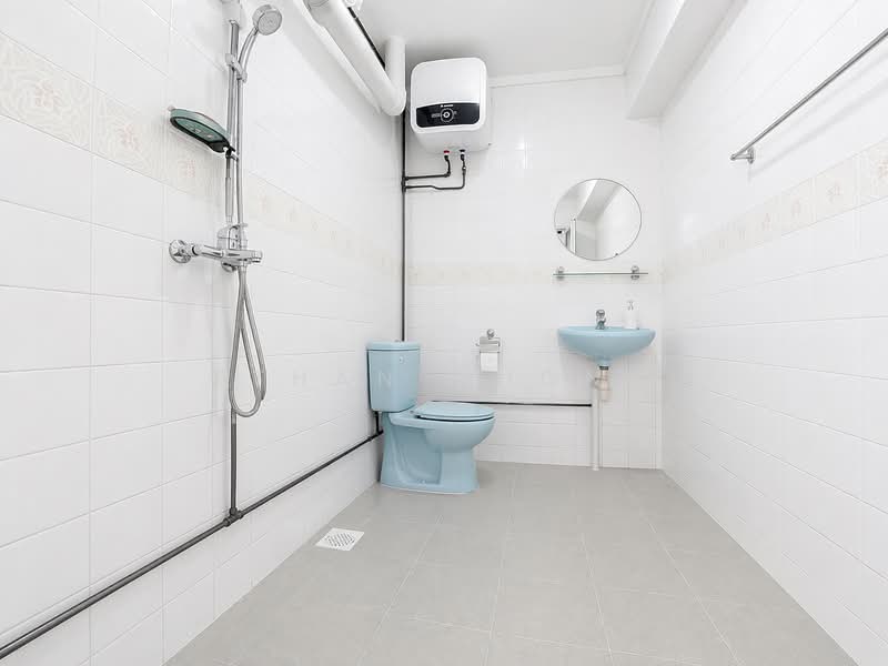 361 Woodlands Avenue 5, 361 Woodlands Avenue 5, 4 Bedrooms, 1,593 sqft, HDB Flat For Sale, by Ethan Chong, 500113003 - Bathroom - PropertyGuru.com.sg