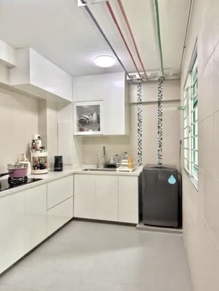 350B Canberra Road, 350B Canberra Road, 3 Bedrooms, 1,001 sqft, HDB Flat For Sale, by Sheila Wong, 500113006 - Kitchen - PropertyGuru.com.sg