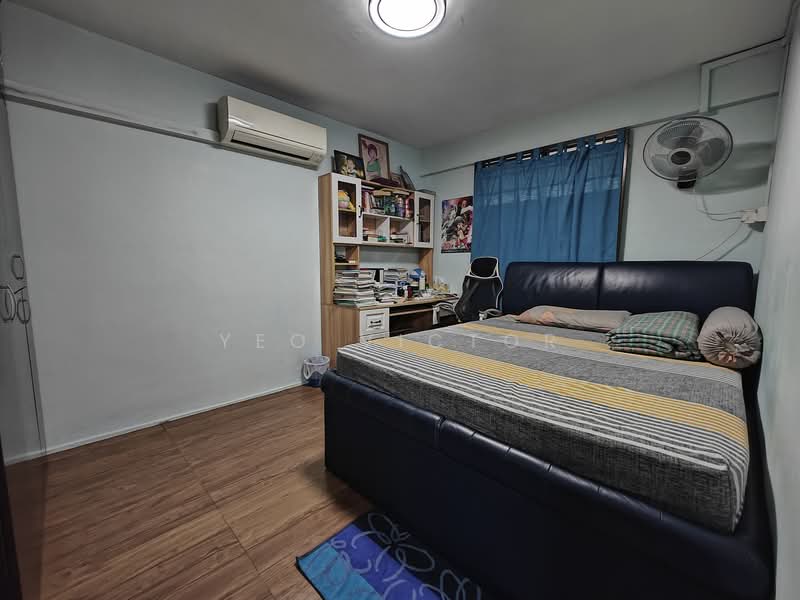 213 Boon Lay Place, 213 Boon Lay Place, 2 Bedrooms, 700 sqft, HDB Flat For Sale, by Yeo Victor, 500113032 - Bedroom - PropertyGuru.com.sg