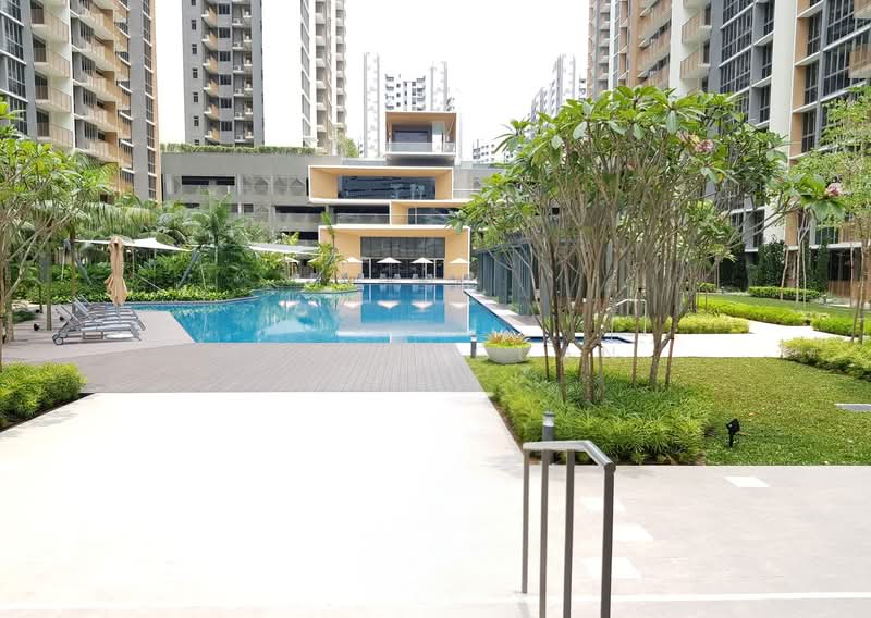 Sol Acres, 8 Choa Chu Kang Grove, 3 Bedrooms, 1,044 sqft, Executive Condominium For Sale, by Shawn Guan, 500113036 - Pool - PropertyGuru.com.sg
