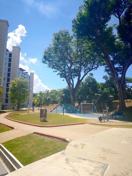 611 Bedok Reservoir Road, 611 Bedok Reservoir Road, Room Rental, 156 sqft, HDB Flat For Rent, by Sam Lek, 500113048 - Exterior - PropertyGuru.com.sg