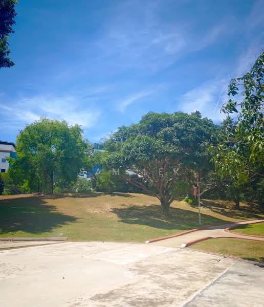 611 Bedok Reservoir Road, 611 Bedok Reservoir Road, Room Rental, 156 sqft, HDB Flat For Rent, by Sam Lek, 500113048 - Exterior - PropertyGuru.com.sg