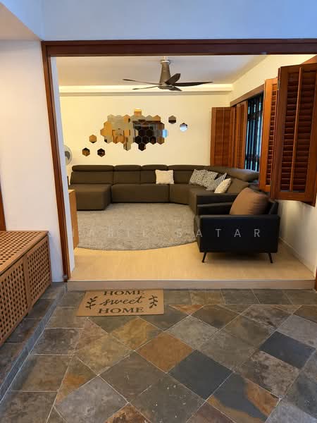 204 Pasir Ris Street 21, 204 Pasir Ris Street 21, 3 Bedrooms, 1,582 sqft, HDB Flat For Sale, by Sharil Satar, 500113071 - Living Room - PropertyGuru.com.sg