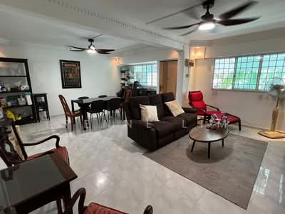 For Sale - 403 Pandan Gardens