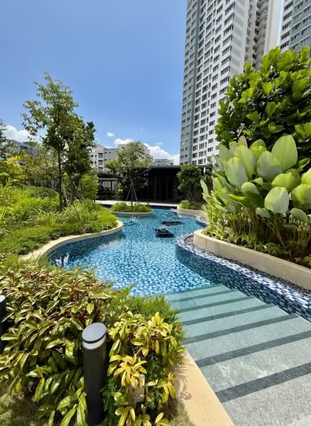 AMO Residence, 21 Ang Mo Kio Rise, 3 Bedrooms, 958 sqft, Condominium For Rent, by Zhenglin Ling, 500113076 - Pool - PropertyGuru.com.sg