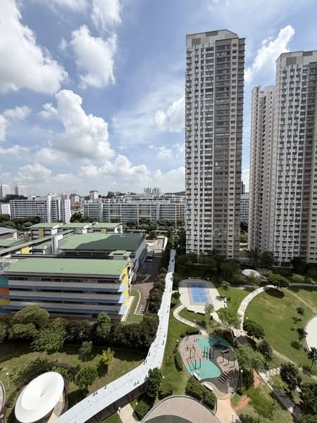 292B Bukit Batok East Avenue 6, 292B Bukit Batok East Avenue 6, Room Rental, 108 sqft, HDB Flat For Rent, by Lizzy Zhou, 500113087 - Exterior - PropertyGuru.com.sg