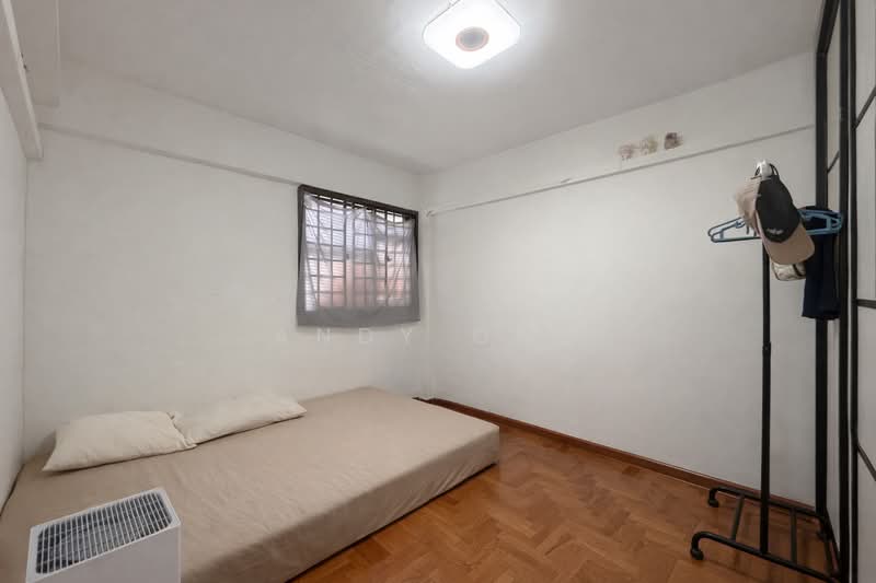 129 Bukit Merah View, 129 Bukit Merah View, 2 Bedrooms, 699 sqft, HDB Flat For Sale, by Andy Ong, 500113091 - Bedroom 2 (Image Enhanced) - PropertyGuru.com.sg