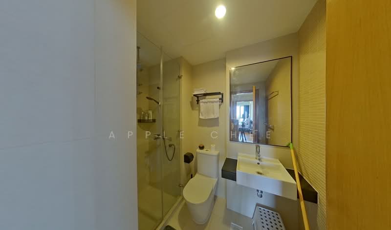 Hillvista, 1 Elizabeth Drive, 2 Bedrooms, 945 sqft, Condominium For Sale, by Apple Chee, 500113095 - Bathroom - PropertyGuru.com.sg