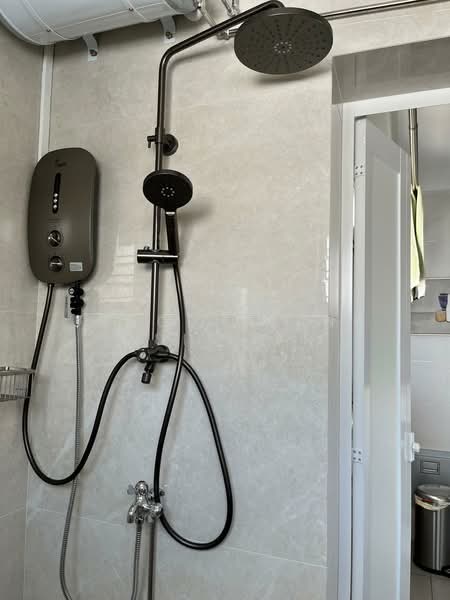 For Rent - 319 Jurong East Street 31