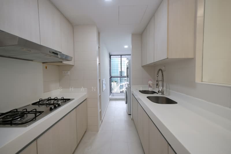 The Quartz, 51 Compassvale Bow, 3 Bedrooms, 1,195 sqft, Condominium For Sale, by Shanel Liew, 500113106 - Kitchen - PropertyGuru.com.sg