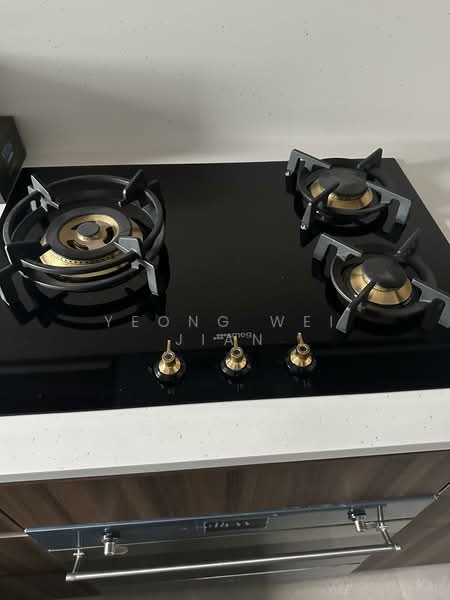 Lentor Modern, Lentor Central, 4 Bedrooms, 980 sqft, Condominium For Rent, by Yeong Wei Jian, 500113119 - SMEG Stove  - PropertyGuru.com.sg