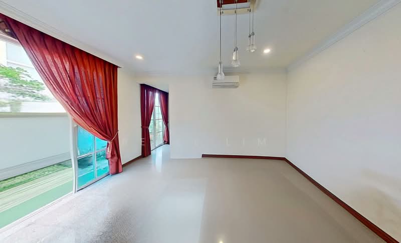 Henry Park Estate, Mount Sinai Lane, 5 Bedrooms, 4,000 sqft, Detached House For Sale, by Renee Lim, 500113127 - Dining Room to patio - PropertyGuru.com.sg