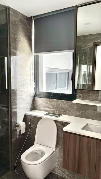 Lentor Modern, Lentor Central, 3 Bedrooms, 979 sqft, Condominium For Rent, by Jonathan Kong 江忠仁, 500113131 - Bathroom - PropertyGuru.com.sg