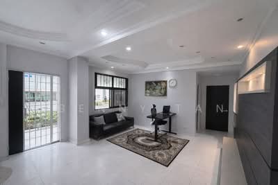 For Sale - 645 Jurong West Street 61