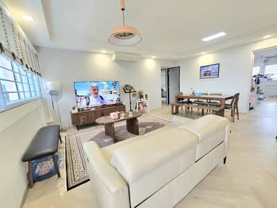 For Sale - 879 Tampines Avenue 8