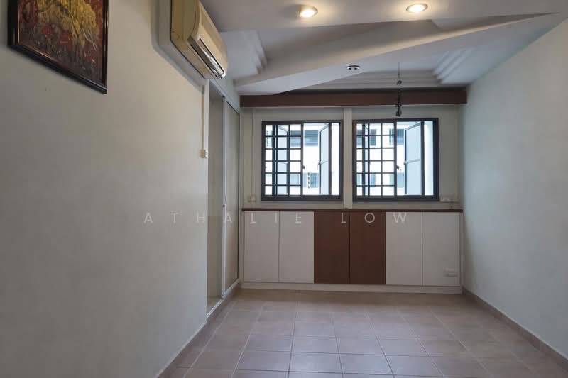 891 Tampines Avenue 8, 891 Tampines Avenue 8, 3 Bedrooms, 1,076 sqft, HDB Flat For Sale, by Athalie Low, 500113136 - Interior - PropertyGuru.com.sg