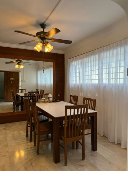 245 Tampines Street 21, 245 Tampines Street 21, 4 Bedrooms, 1,615 sqft, HDB Flat For Sale, by Apple Chee, 500113139 - Dining Room - PropertyGuru.com.sg