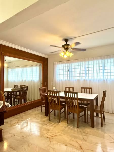 245 Tampines Street 21, 245 Tampines Street 21, 4 Bedrooms, 1,615 sqft, HDB Flat For Sale, by Apple Chee, 500113139 - Dining Room - PropertyGuru.com.sg